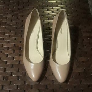 Gorgeous Tan heeled Shoes